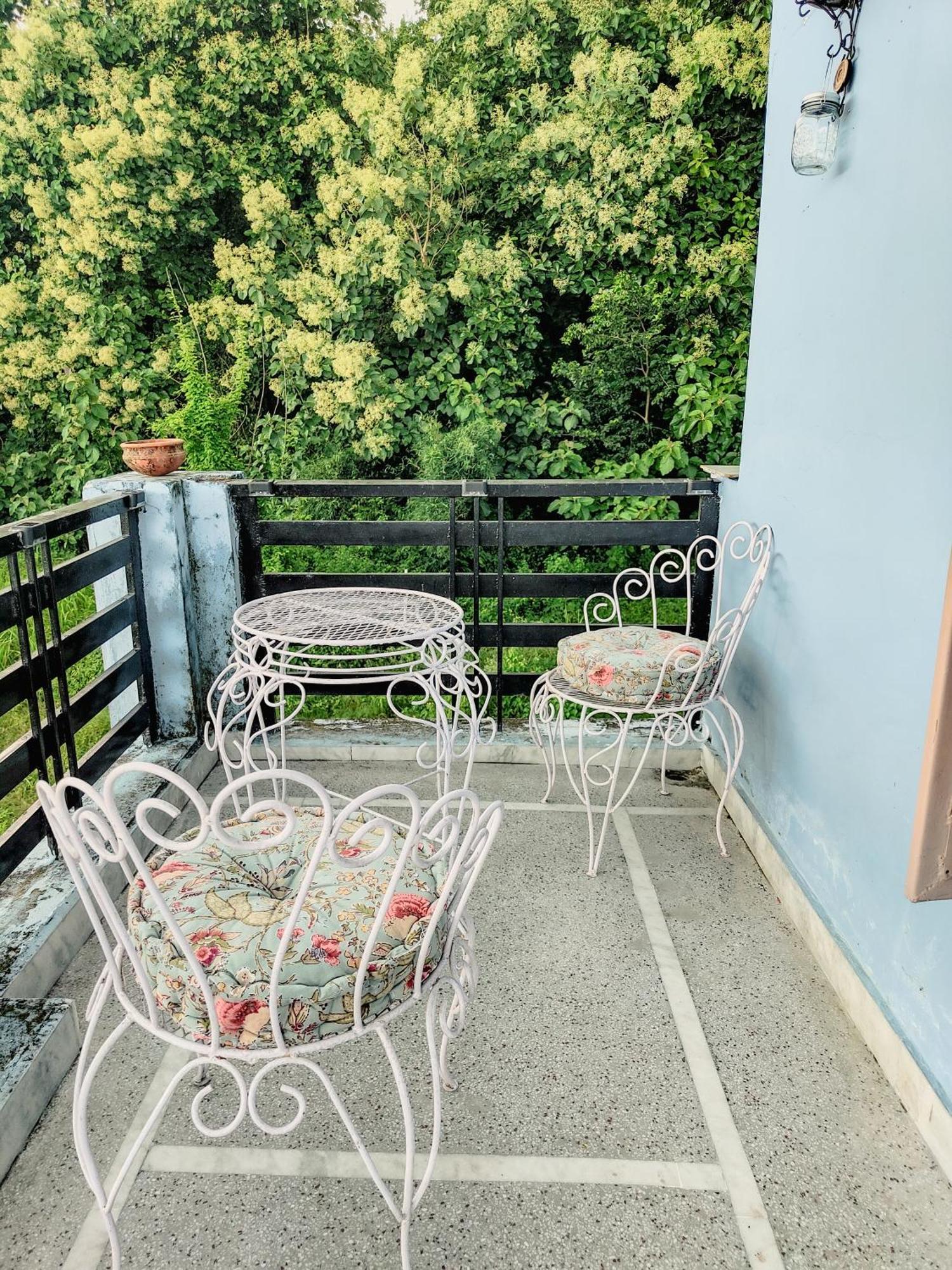 Hoztel Jollygrrant Doon Hostel Rāni Pokhri Εξωτερικό φωτογραφία