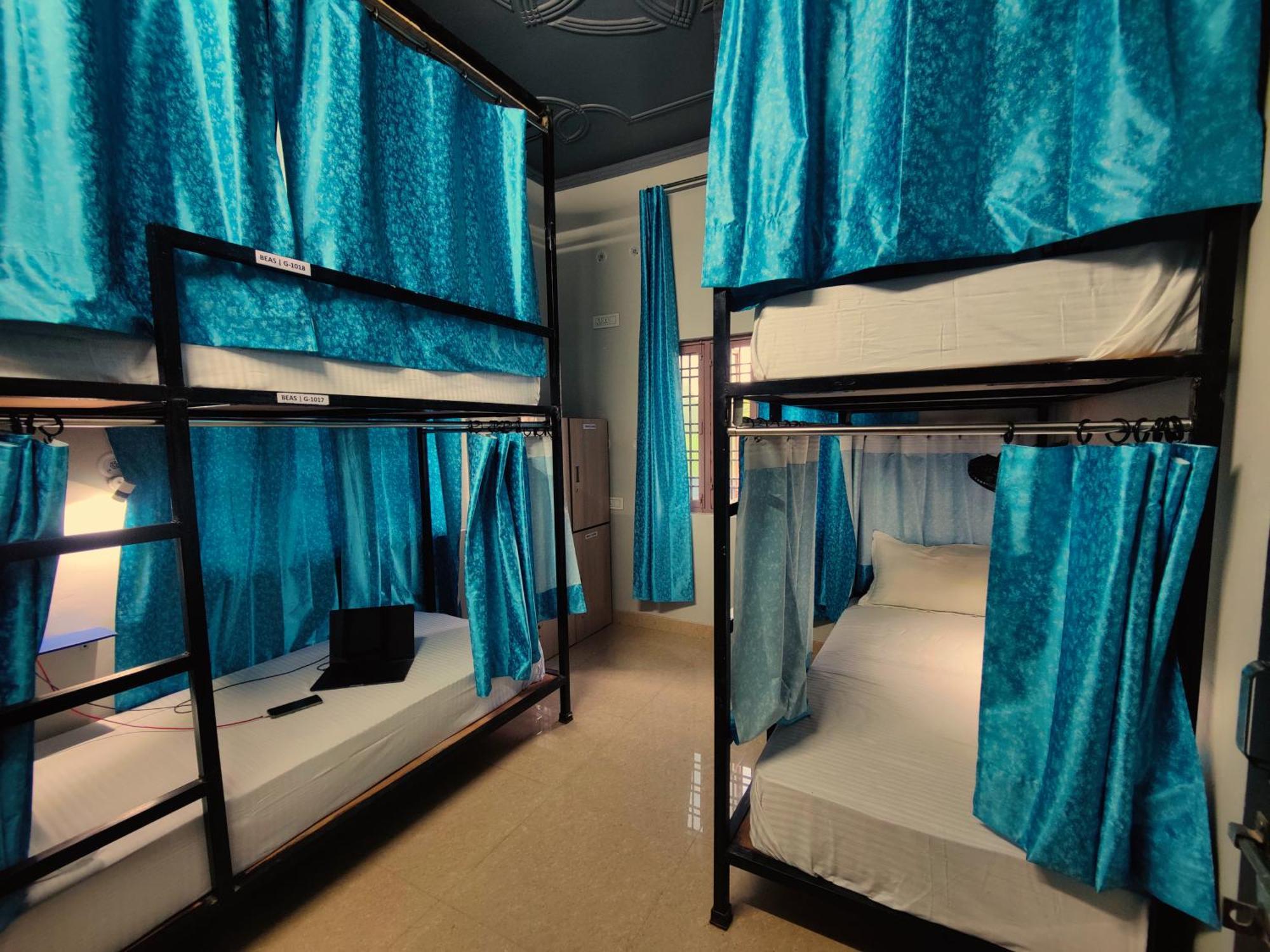 Hoztel Jollygrrant Doon Hostel Rāni Pokhri Εξωτερικό φωτογραφία